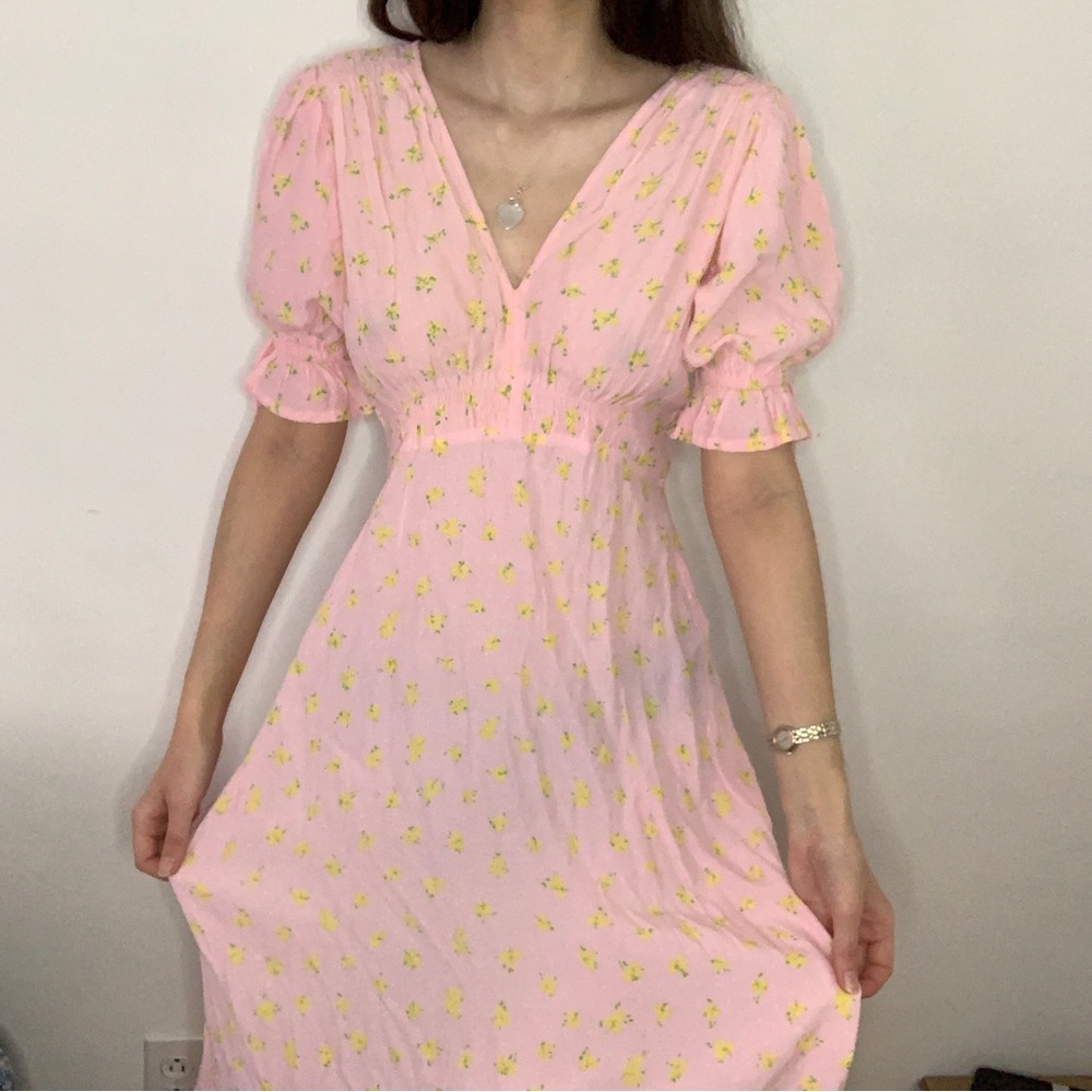 Faithful the Brand | Meija Pink Floral MIDI Dress